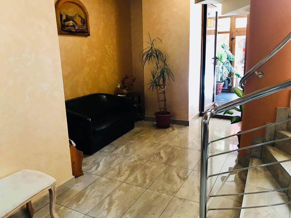 Hotel Palace Targu Jiu Luaran gambar